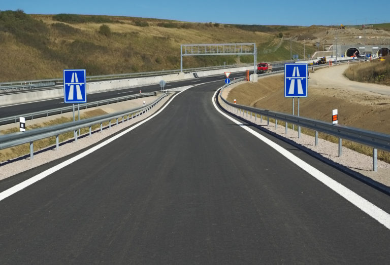 diaľnica ilustračné foto