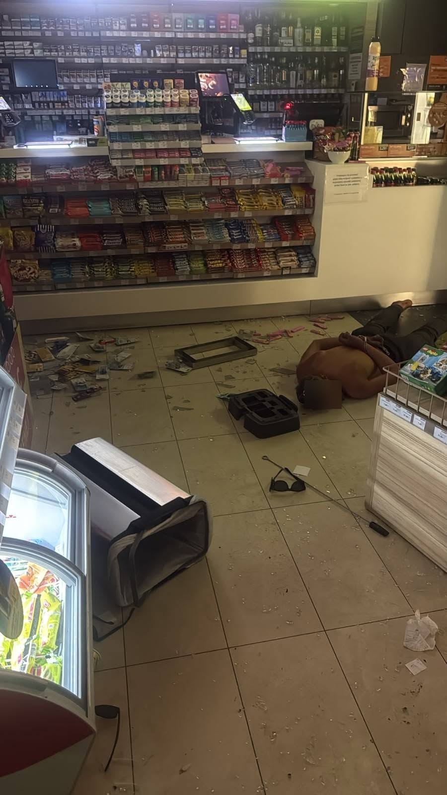 vlámanie na čerpaciu stanicu
