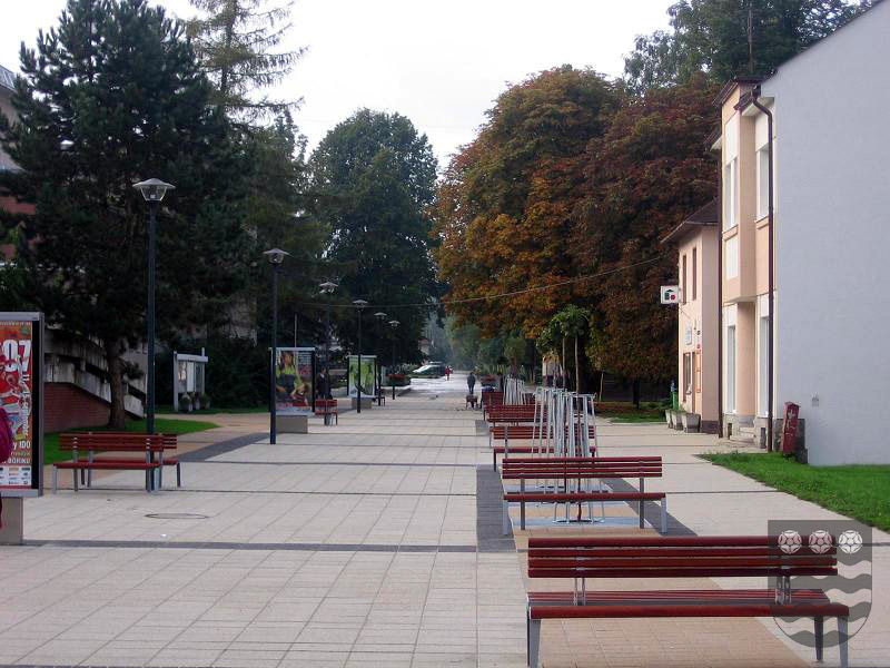 https://www.turciansketeplice.sk/ pešia zona