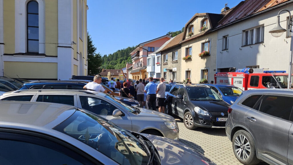 Pred kostolom sv. Ondreja požehnali takmer 250 dopravných prostriedkov