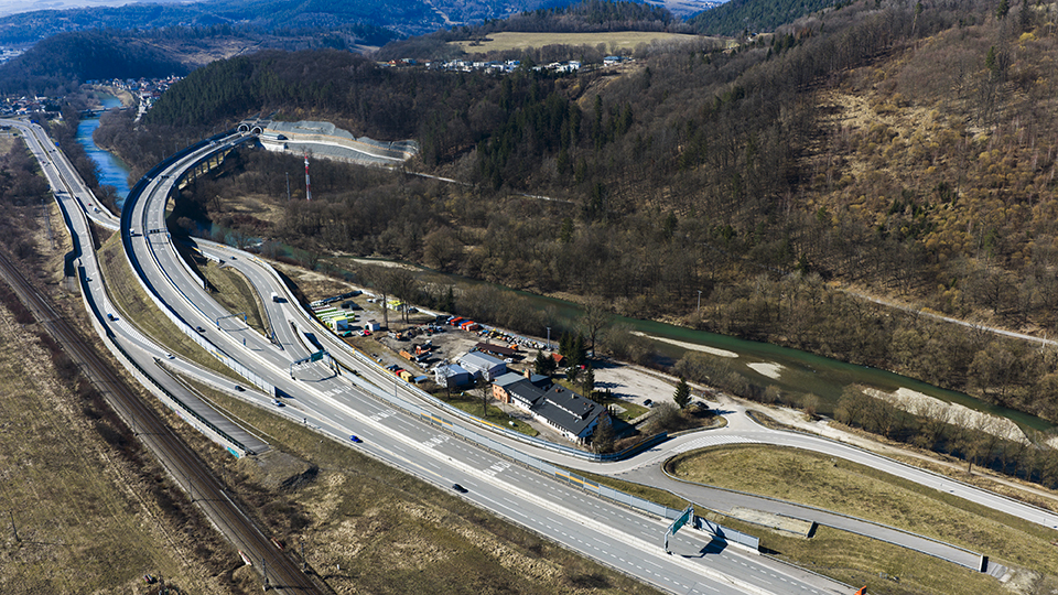 Cesta I/11 Brodno, stavebné práce na preložení cesty
